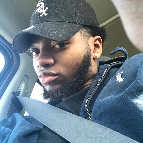 Meet your Posher, Gavin - Picture 2 of 5